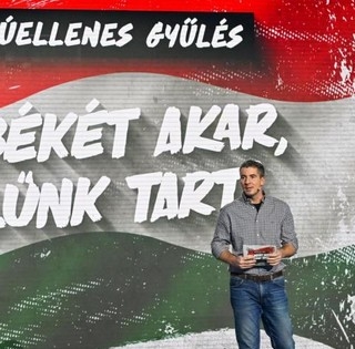 Kocsis Máté Mohácson: a választások tétje a háborúba való belesodródás