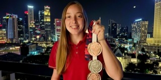 Ismét Konkoly Zsófia lett az év paraúszója!