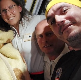 A mentőben segítették világra egy baranyai kismama gyermekét