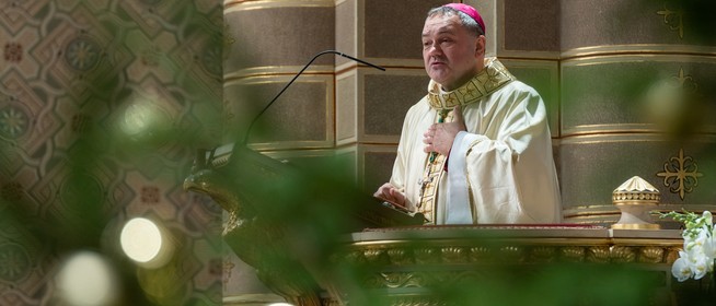 Felföldi László karácsony éjszakáján: megszületett a betlehemi gyermek, Isten mosolya