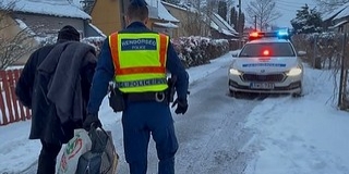 Kihűlés közeli állapotban találtak rá a rendőrök egy férfire Baranyában