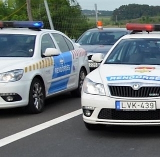 Megszólalt a rendőrség: nem véletlenül razziáztak az egyik pécsi szórakozóhelyen