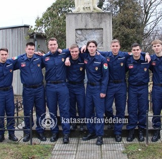 Frissen végzett, újonc tűzoltók kezdték meg a szolgálatukat Baranyában