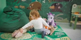 Új játszóhelyekkel gazdagodott a pécsi gyerekklinika