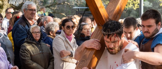 Bólyi színjátszók elevenítik meg Jézus Krisztus szenvedéstörténetét a Tettyén