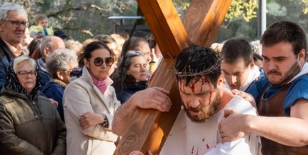 Bólyi színjátszók elevenítik meg Jézus Krisztus szenvedéstörténetét a Tettyén Bólyi színjátszók elevenítik meg Jézus Krisztus szenvedéstörténetét a Tettyén