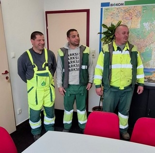 Idős pécsi házaspár életét mentette meg egy kukásautó bátor legénysége