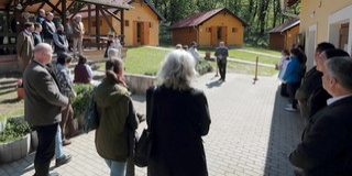 Korszerű szálláshelyekkel nyitják a szezont a Mecsekerdő idén 30 éves erdei iskolái