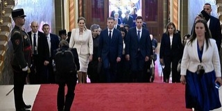 Megkezdődött az Országgyűlés alakuló ülése, ma esküt tesz Magyar Péter
