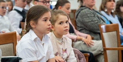 Megvannak a Pécsi Egyházmegye szavalóversenyének győztesei - Verset mondani jó Megvannak a Pécsi Egyházmegye szavalóversenyének győztesei - Verset mondani jó