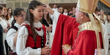 Bérmálással ünnepelték a pünkösdöt a székesegyházban - Krisztus számít rátok! Bérmálással ünnepelték a pünkösdöt a székesegyházban - Krisztus számít rátok!