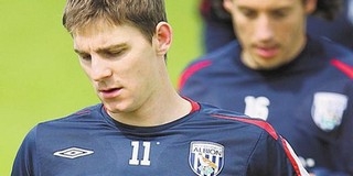 Gera Zoltán aláír a West Bromwich-hoz Gera Zoltán aláír a West Bromwich-hoz