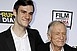 Hugh Hefner a fiánál is fiatalabb nőkkel hetyeg Hugh Hefner a fiánál is fiatalabb nőkkel hetyeg
