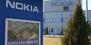 Több mint kétezer főt bocsát el a Nokia Komáromban