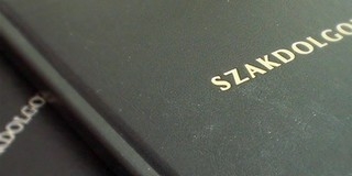 Gyurcsány Ferenc helyesbít: mégsincsenek meg otthon (azaz örökre eltűntek) pécsi dolgozatai