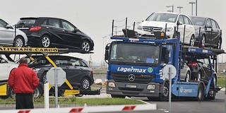 20,11 millióért kelt el az első Kecskeméten gyártott Mercedes