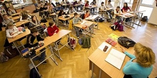 Ezer tanfelügyelő áll munkába szeptemberben