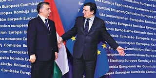 Barroso telefonon győzködte Orbánt a magyar alkotmányról