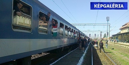Vonattal a bukaresti pokolba: könnygáz és egy betojt magyar csapat