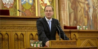 Navracsics: a magyar állam is felelős volt a holokausztért