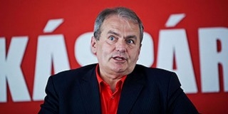 Új néven indul a választásokon Thürmer kommunista pártja