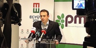 Bajnaiék szerint az egykulcsos adó a Fidesz 
