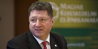 Az iparkamara elnöke nem akar bankkonszolidációt