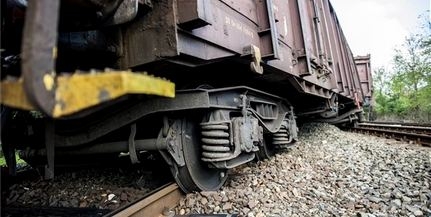 Csak kedd este indulhat meg a forgalom a Pécs-Villány vonalon
