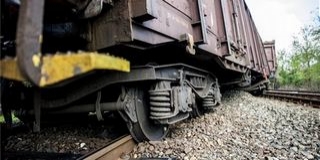 Csak kedd este indulhat meg a forgalom a Pécs-Villány vonalon