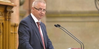 Kedden döntenek a forintosításról és a fair bankokról