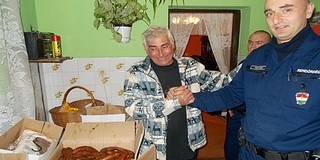 Majdnem hiába vágták le a hízókat - de aztán jöttek a siklósi zsaruk