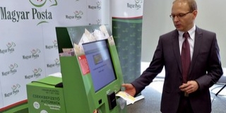 460 milliót nyeltek el a Magyar Posta automatái