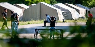 Csak hétfőn 1500 határsértőt tartóztattak fel