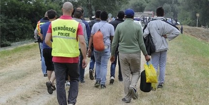 Közel ötszáz embert vesznek fel a menekültek miatt Közel ötszáz embert vesznek fel a menekültek miatt