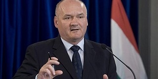 Lemondott Hende Csaba honvédelmi miniszter