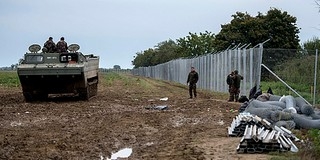 Felmérés: a többség támogatja a határzárat