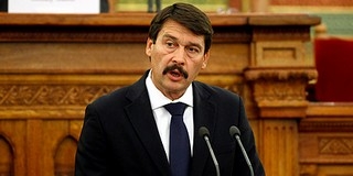 Magyarországra jön a horvát államfő kedden