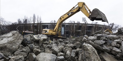 Elkezdődött a Puskás Ferenc Stadion bontása