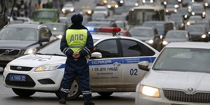 Műholdról bénítják meg az autókat az orosz rendőrök