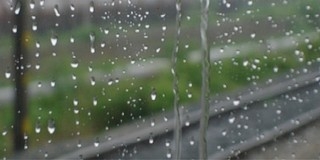 A hétvégén lehűlésre, viharos szélre, és még esőre is számíthatunk