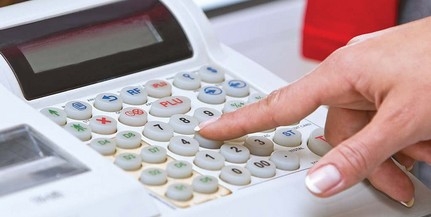 Megkezdődtek az ellenőrzések, bárkire lecsaphat a NAV