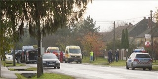 Lövöldözés Bőnyben, egy rendőrt meglőhettek