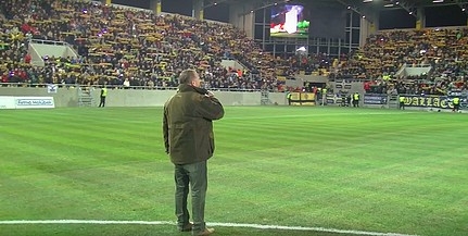 Libabőr! Így szólt a Nélküled az új felvidéki stadionban