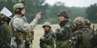 Tovább emelkednek a honvédségi dolgozók juttatásai