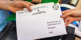 Csalók küldenek értesítéseket a NAV nevében