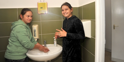 Ez a mosdó a világ bármelyik iskolájában megállná a helyét!