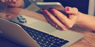 Jelentősen megnőtt az év végi mobilinternet-forgalom